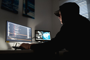 risque cyber / cyberattaque / hacker / rançongiciel / informatique / piratage / Asia Assistance / télétravail